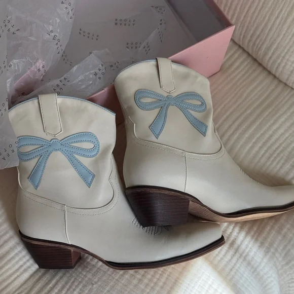 Marfa Cream and Blue Ankle Boots with Bow Detail - Picture 7 of 13